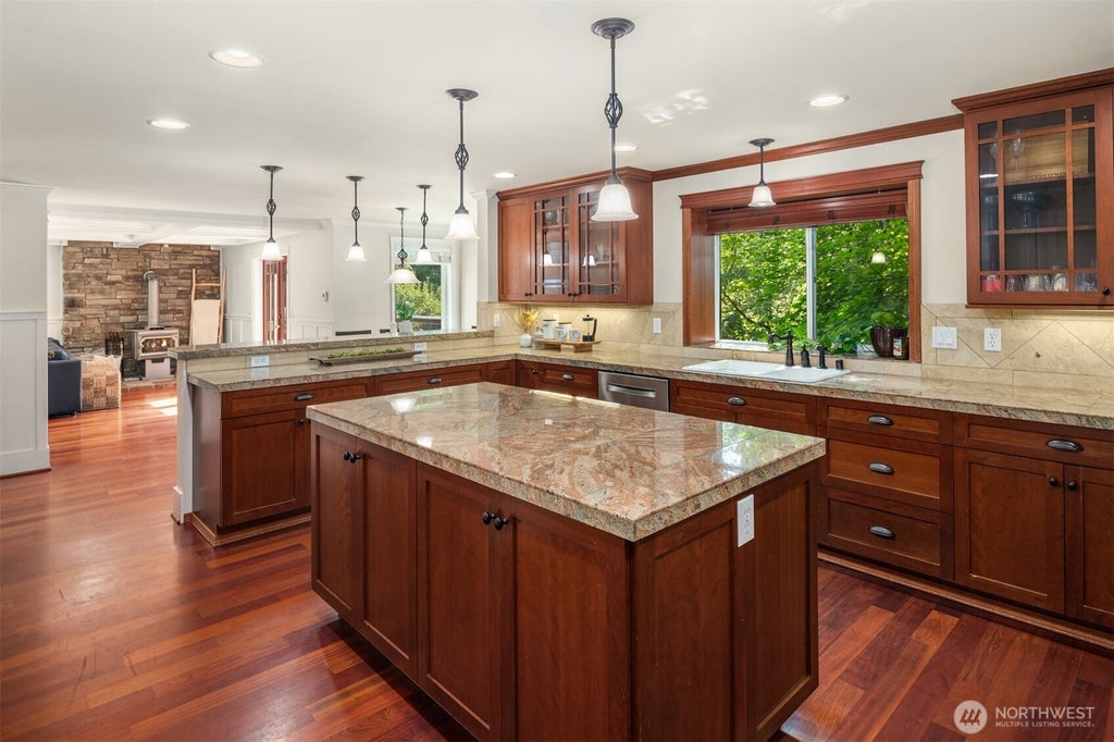 Photo of 6907 184th Street SE, Snohomish, WA 98296 (MLS # 2571170)