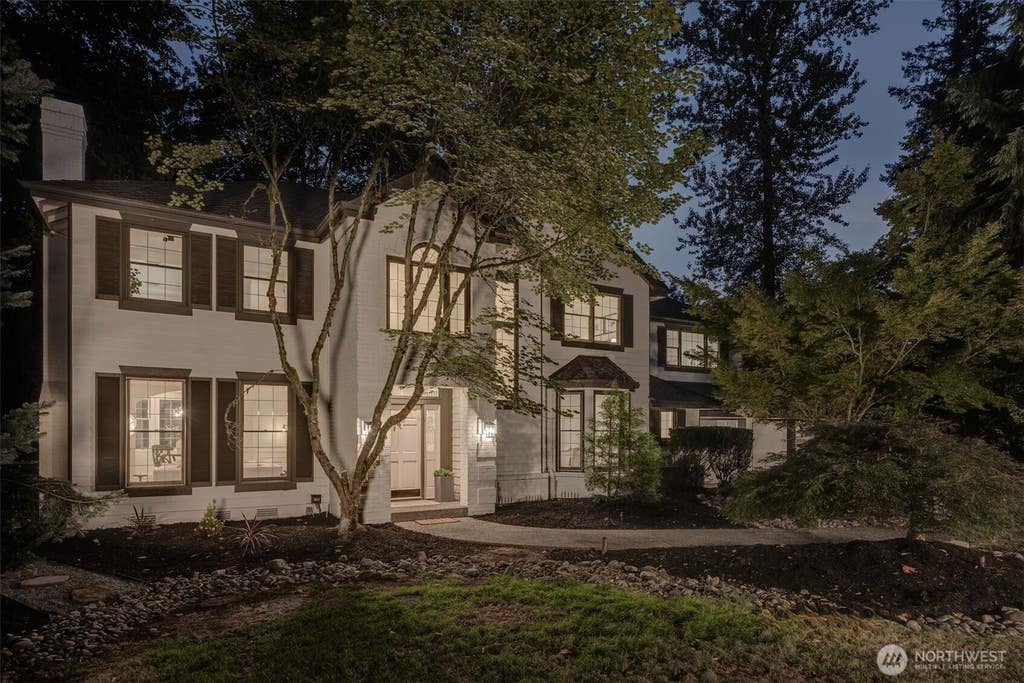 Photo of 21517 NE 143rd Place, Woodinville, WA 98077 (MLS # 2567700)