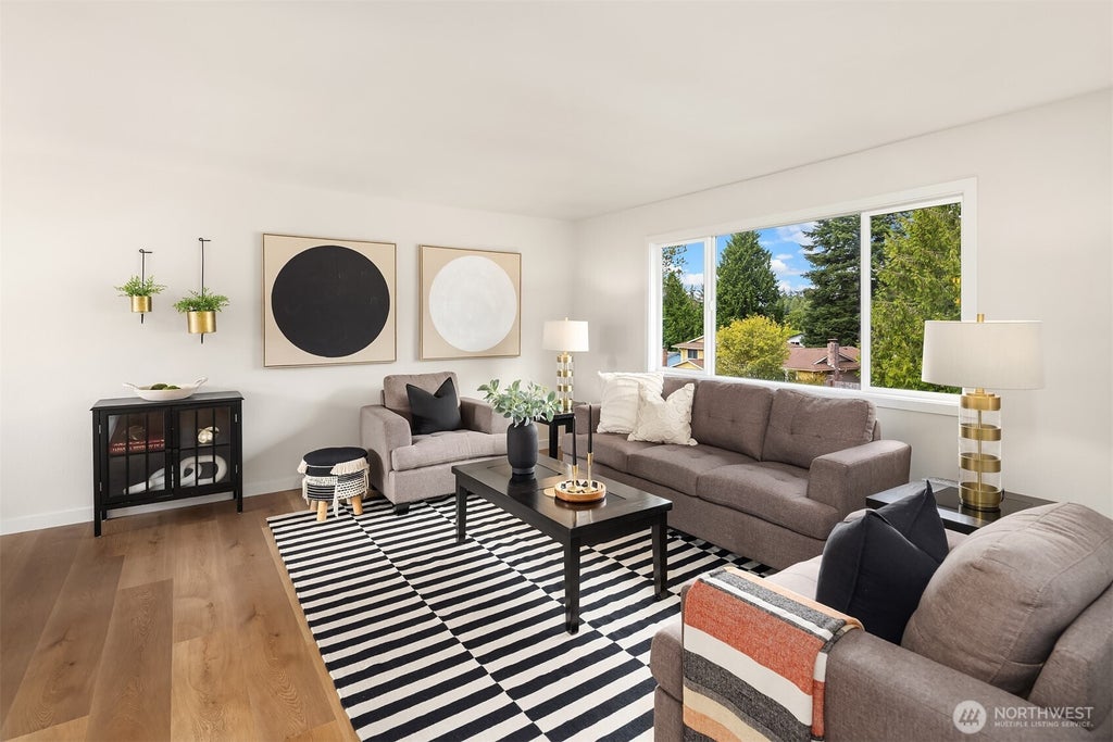 Photo of 10125 NE 202nd St ST, Bothell, WA 98011 (MLS # 2575346)