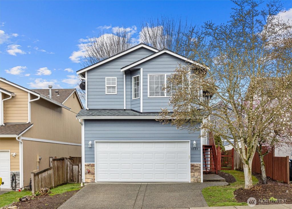 Photo of 8323 6th Place SE, Lake Stevens, WA 98258 (MLS # 2346312)