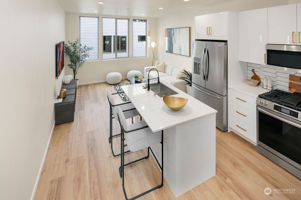 Photo of 716 N Motor Place #A, Seattle, WA 98103 (MLS # 2183887)