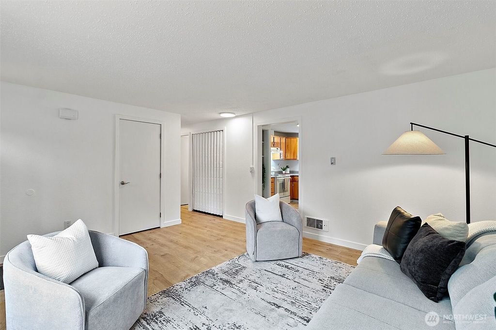 Photo of 31011 151st Avenue SE, Kent, WA 98042 (MLS # 2444791)