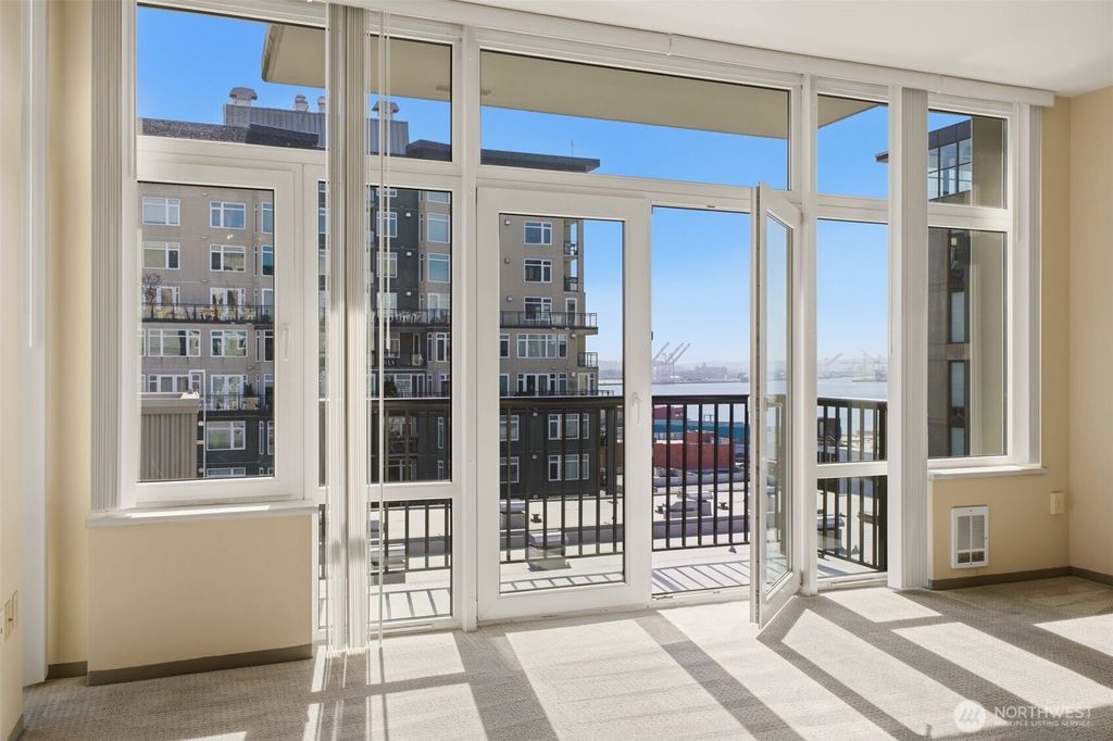 Photo of 2717 Western Avenue #8020, Seattle, WA 98121 (MLS # 2507203)