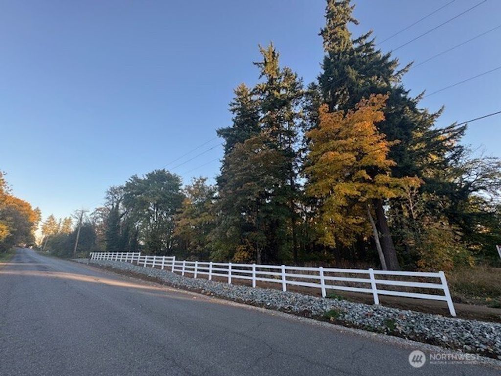 Photo of 36844 52ND Avenue S #L, Auburn, WA 98001 (MLS # 2454218)