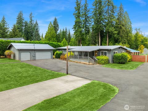 Photo of 15217 79th Street NE, Lake Stevens, WA 98258 (MLS # 2570192)