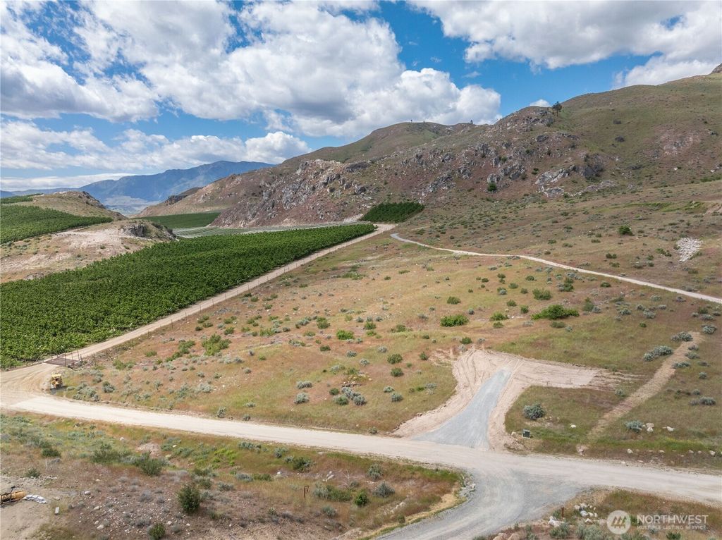 Photo of 51 N Henney Lane, Brewster, WA 98812 (MLS # 2514795)