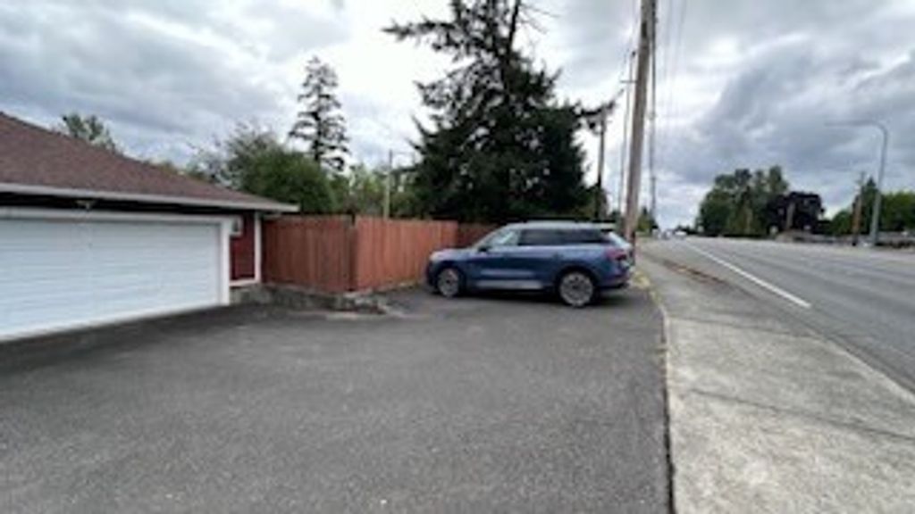 Photo of 19604 108th Avenue SE, Kent, WA 98055 (MLS # 2389917)