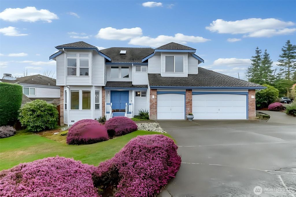 Photo of 16444 53rd Place S, Tukwila, WA 98188 (MLS # 2486383)