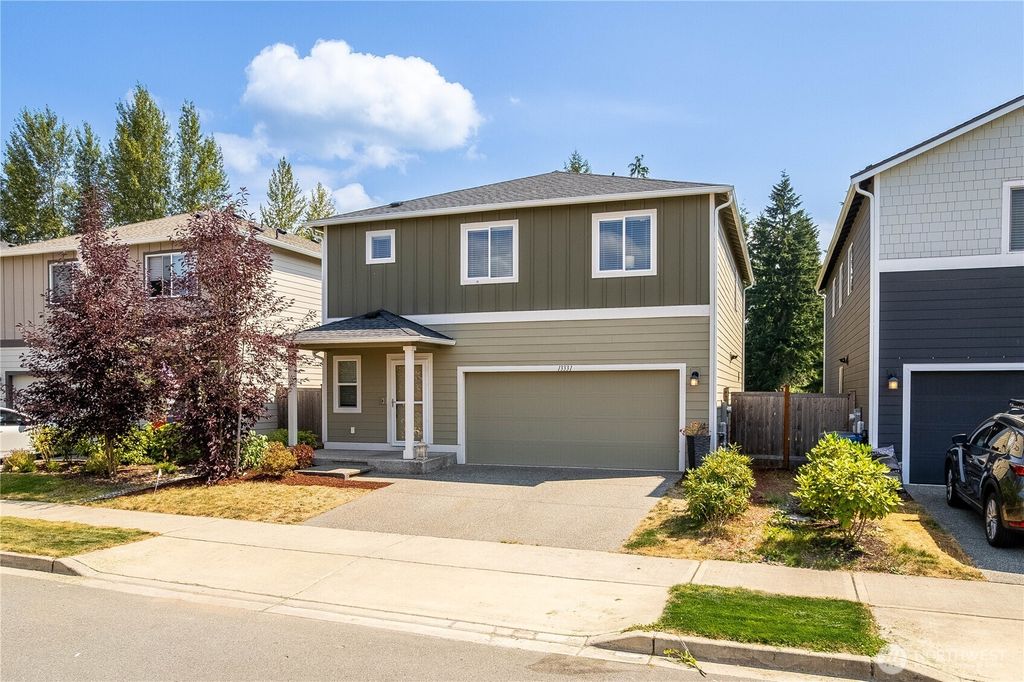 Photo of 13331 325th Avenue SE, Sultan, WA 98294 (MLS # 2417307)