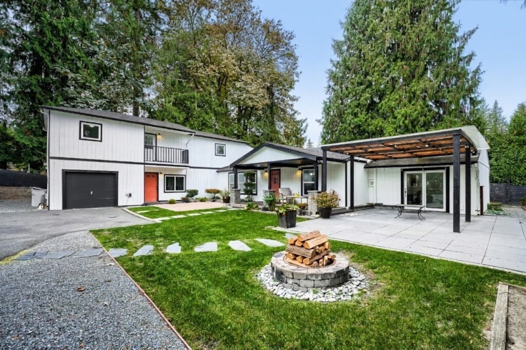 Photo of 18824 SE 164TH Street, Renton, WA 98058 (MLS # 2597959)
