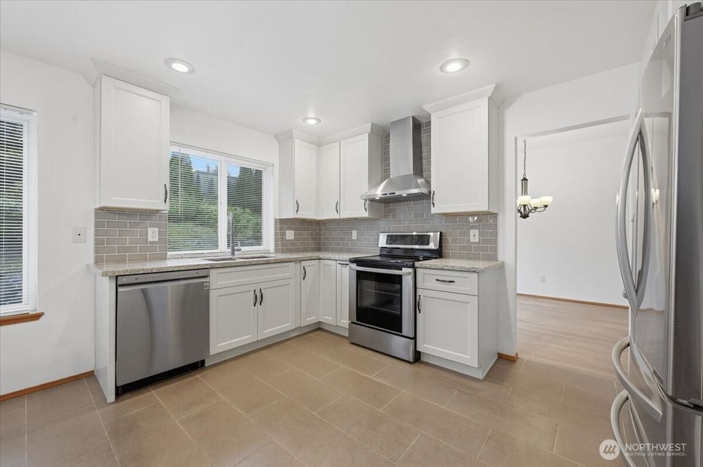 Photo of 27213 32nd Place S, Auburn, WA 98001 (MLS # 2501282)