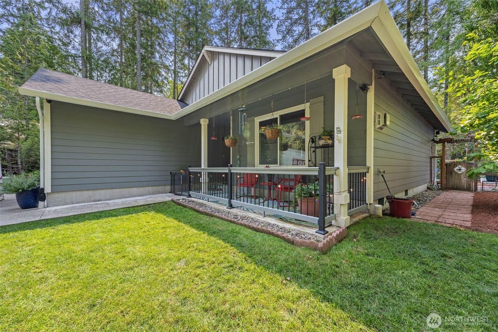 Photo of 159 E Nantucket Road, Shelton, WA 98584 (MLS # 2565599)