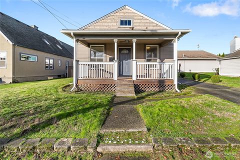 Photo of 414 Edson Street, Lynden, WA 98264 (MLS # 2461061)