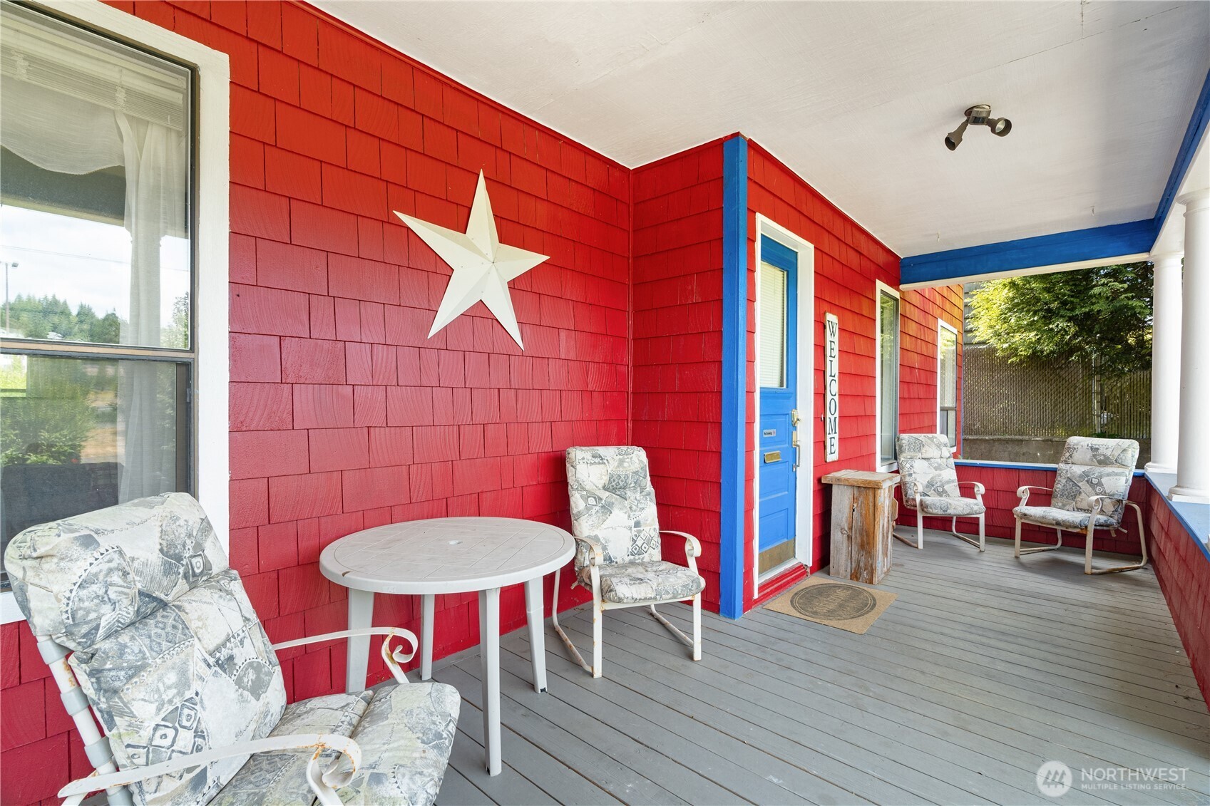 211 E 3rd Street