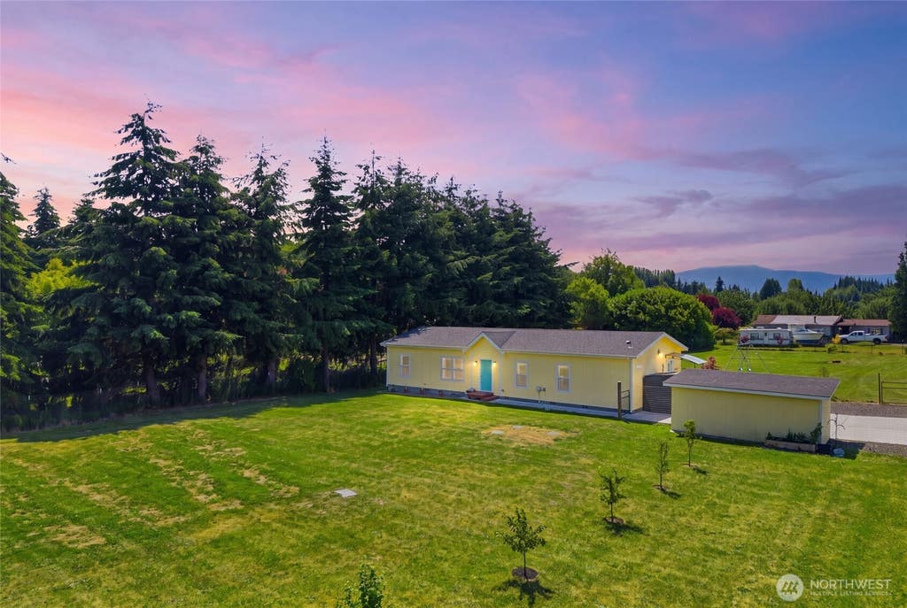 Photo of 31 Community Lane, Sequim, WA 98382 (MLS # 2547012)