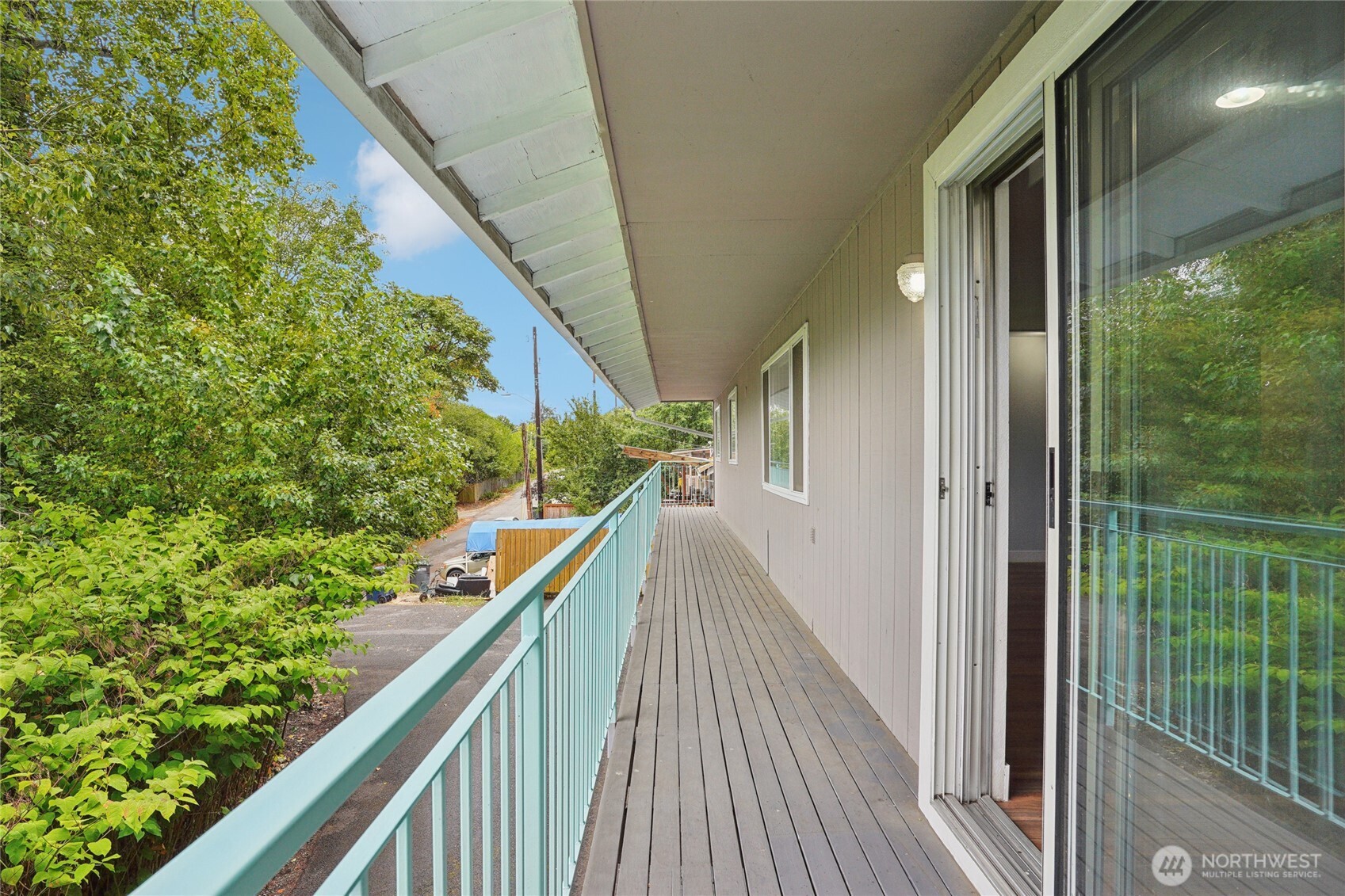 2305 S 116th Place