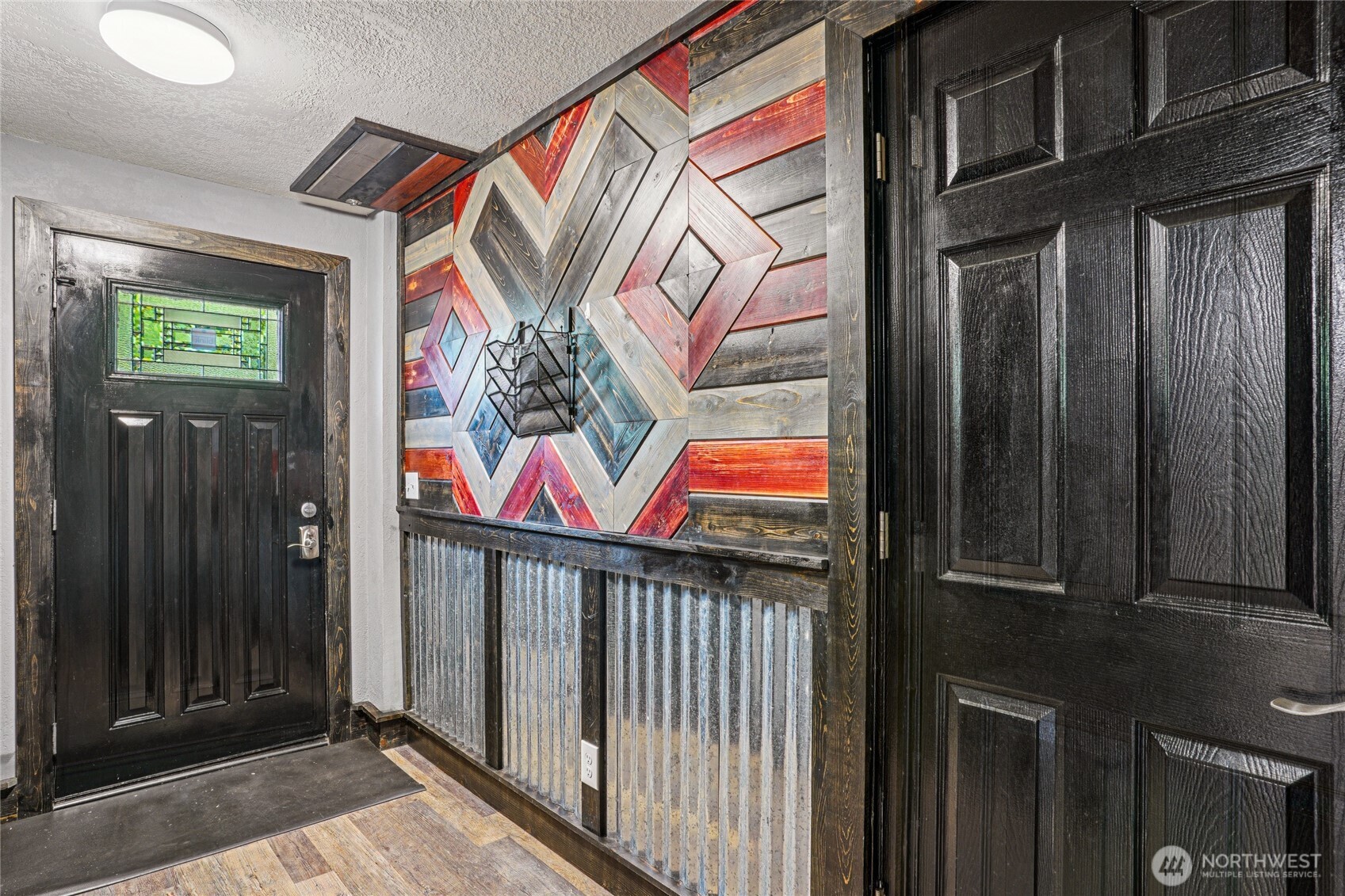 2305 S 116th Place