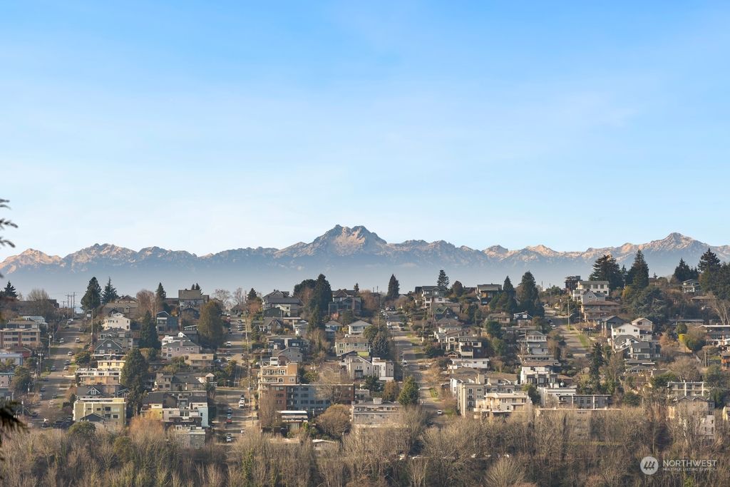 Photo of 1959 11th Avenue W, Seattle, WA 98119 (MLS # 2326003)