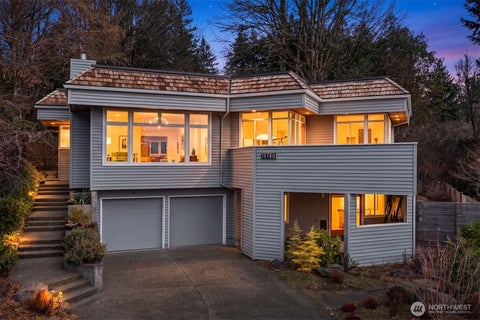 Photo of 14740 SE 56th Street, Bellevue, WA 98006 (MLS # 2535300)