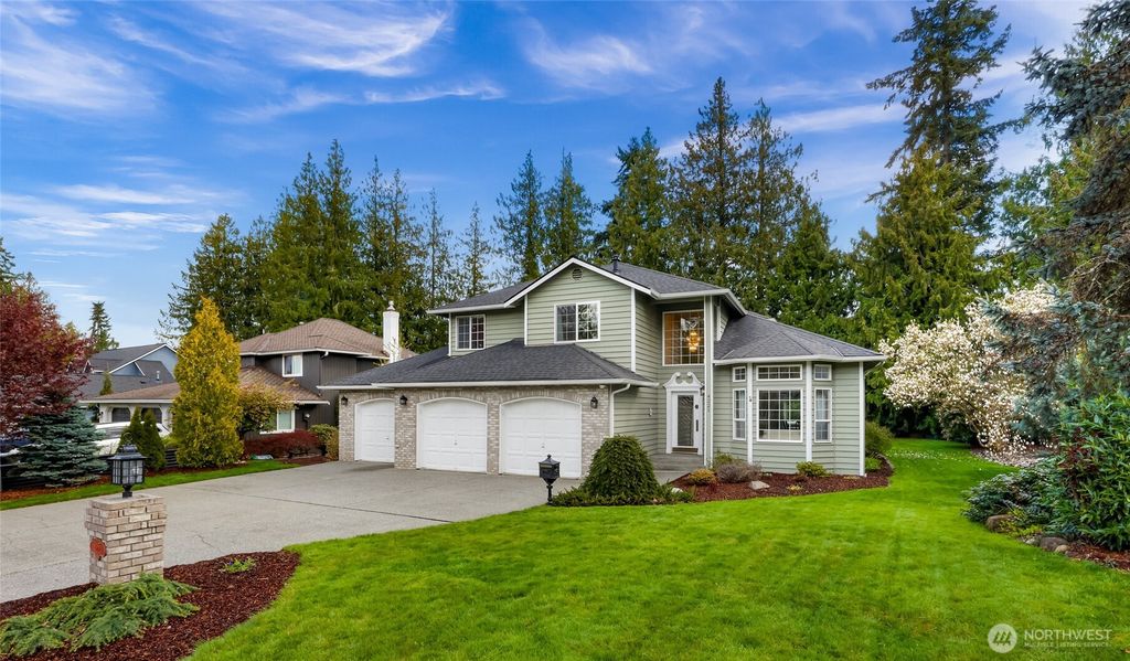 Photo of 4221 Montgomery Place, Mount Vernon, WA 98274 (MLS # 2507090)
