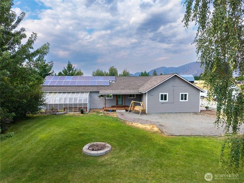 Photo of 6 Peacock Lane, Omak, WA 98841 (MLS # 2583166)
