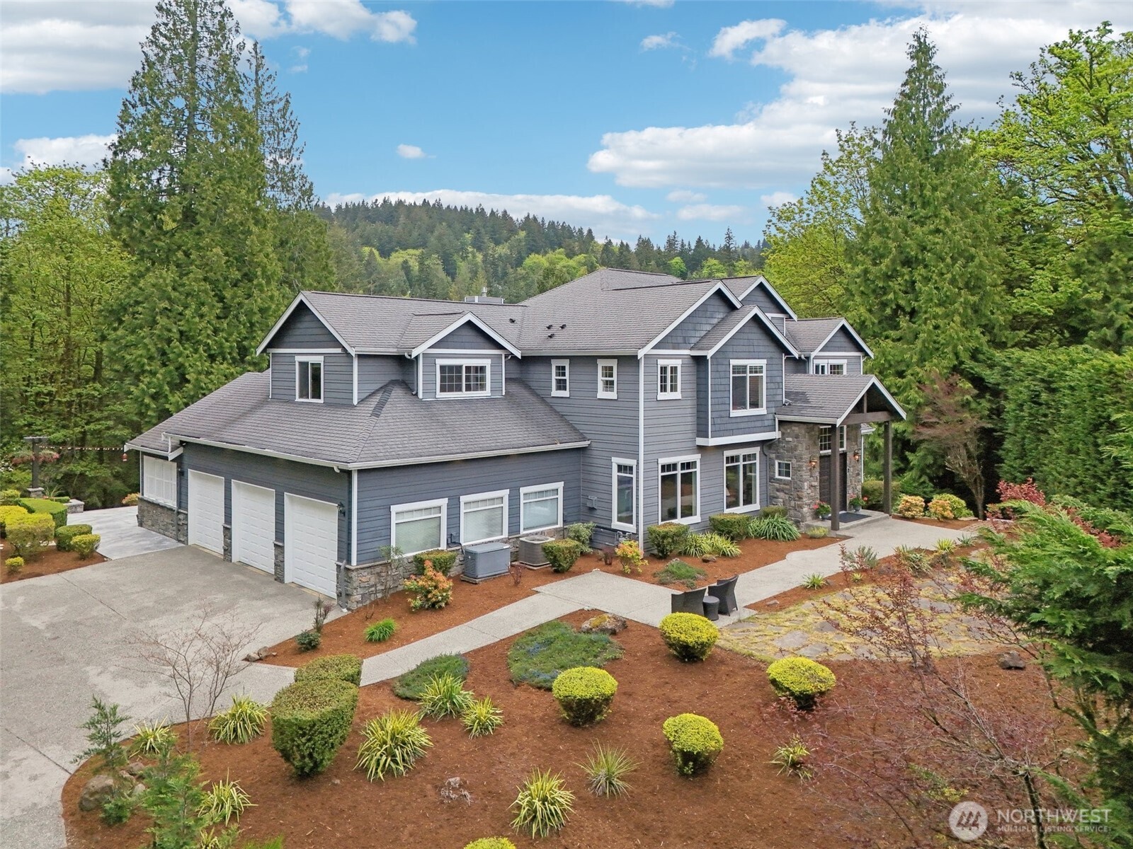 16908 SE Licorice Way