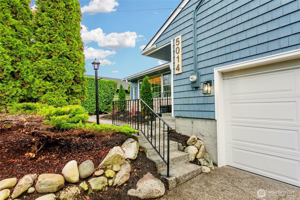 Photo of 5014 N 22nd Street, Tacoma, WA 98406 (MLS # 2450803)