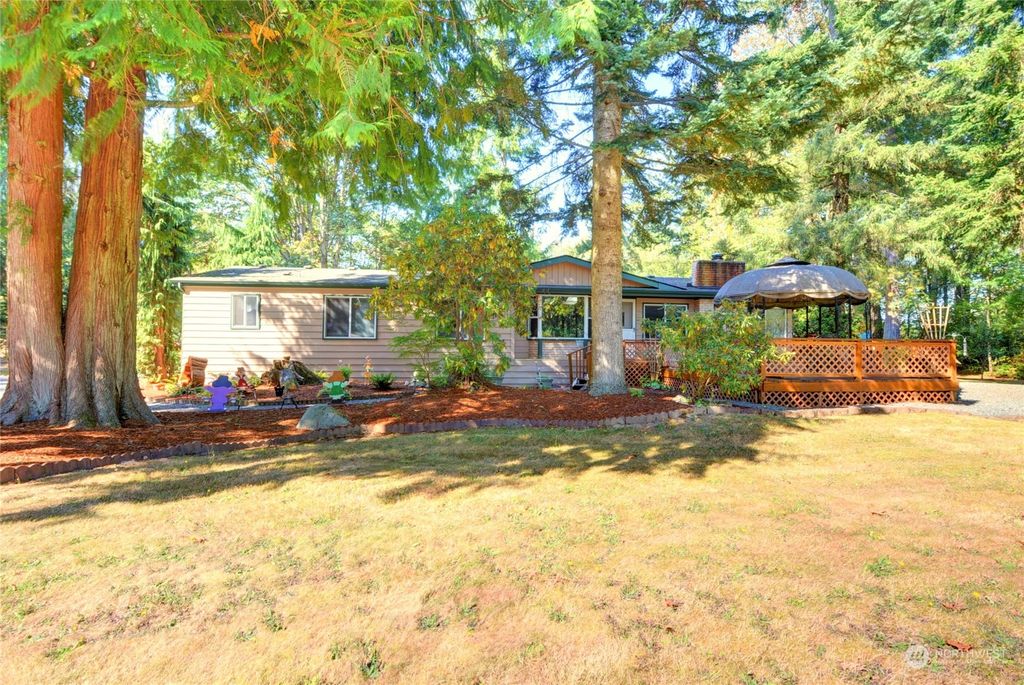 Photo of 15801 16th Avenue NW, Marysville, WA 98271 (MLS # 2010957)