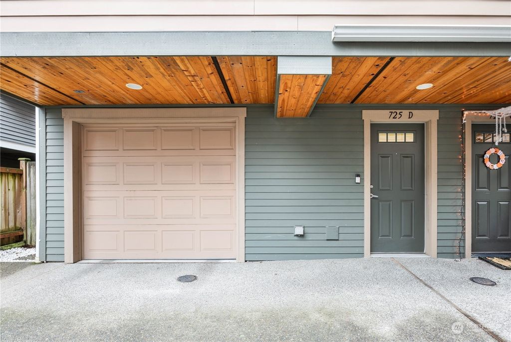 Photo of 725 N 95th Street #D, Seattle, WA 98103 (MLS # 2304477)