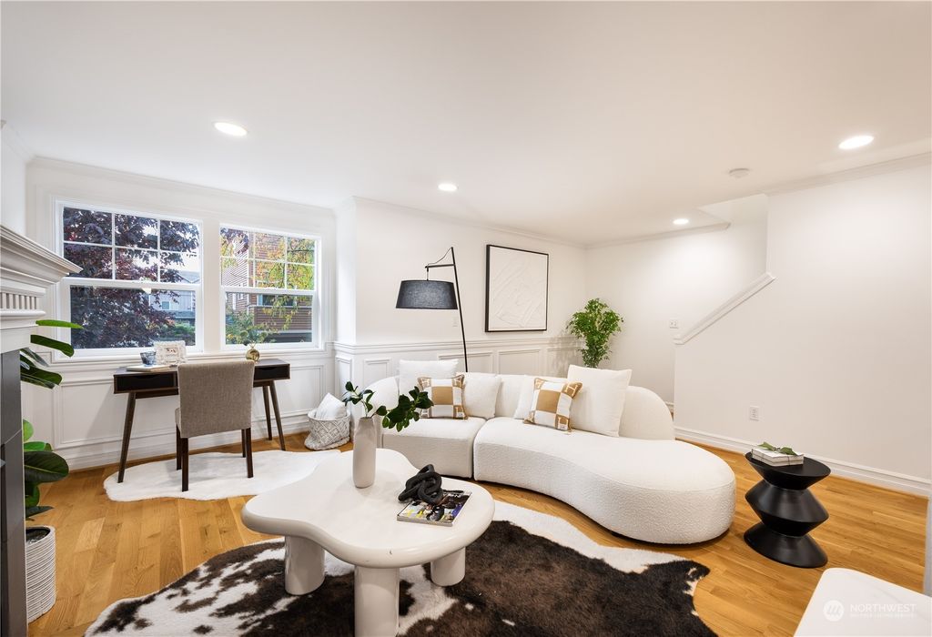 Photo of 725 N 95th Street #D, Seattle, WA 98103 (MLS # 2304477)
