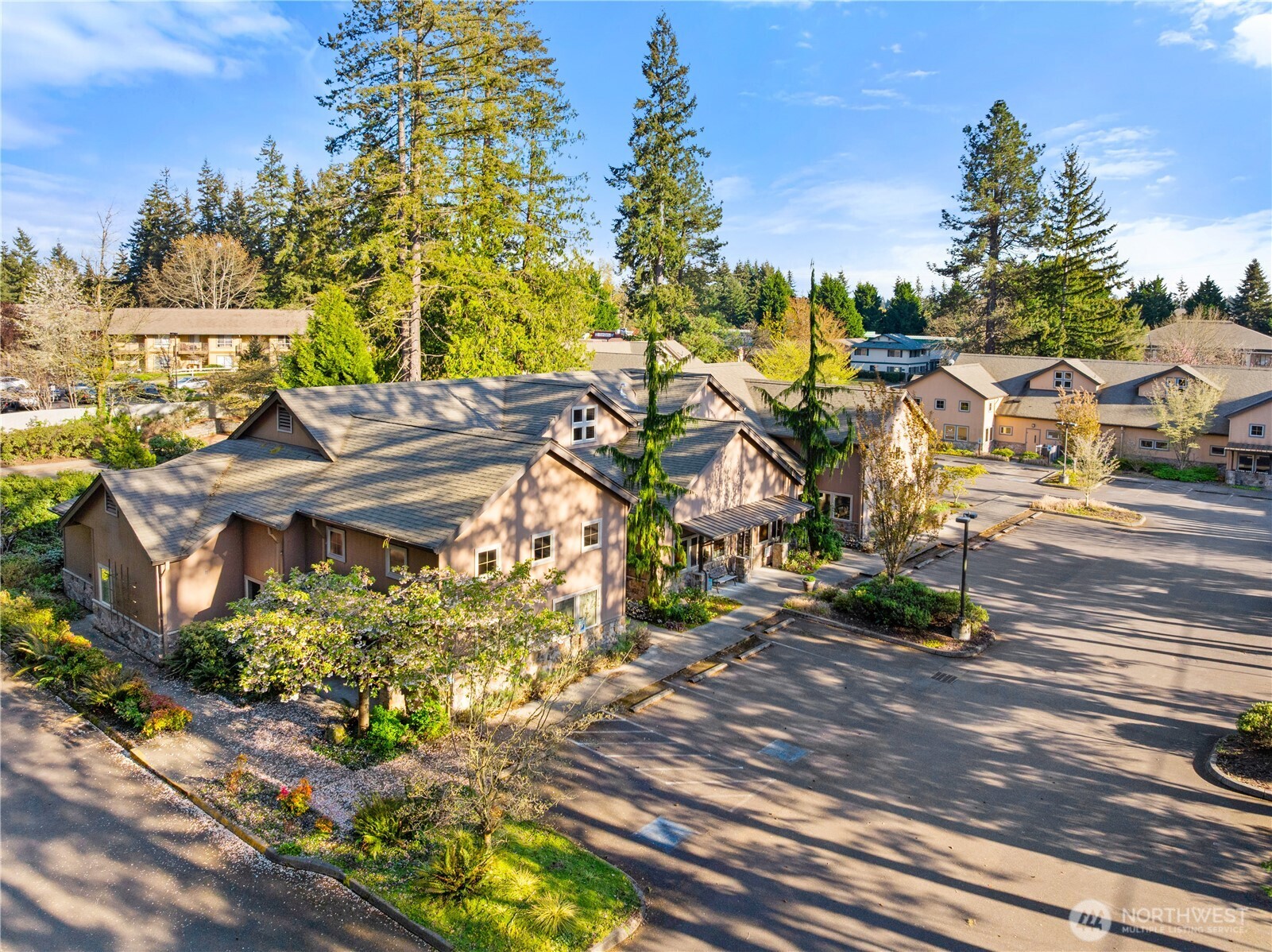 3910 Martin Way Way E