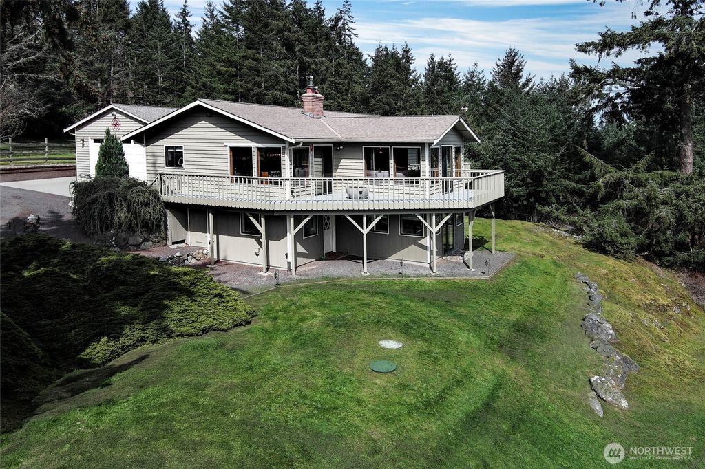 Photo of 222 Oak Hill Drive, Friday Harbor, WA 98250 (MLS # 2505360)