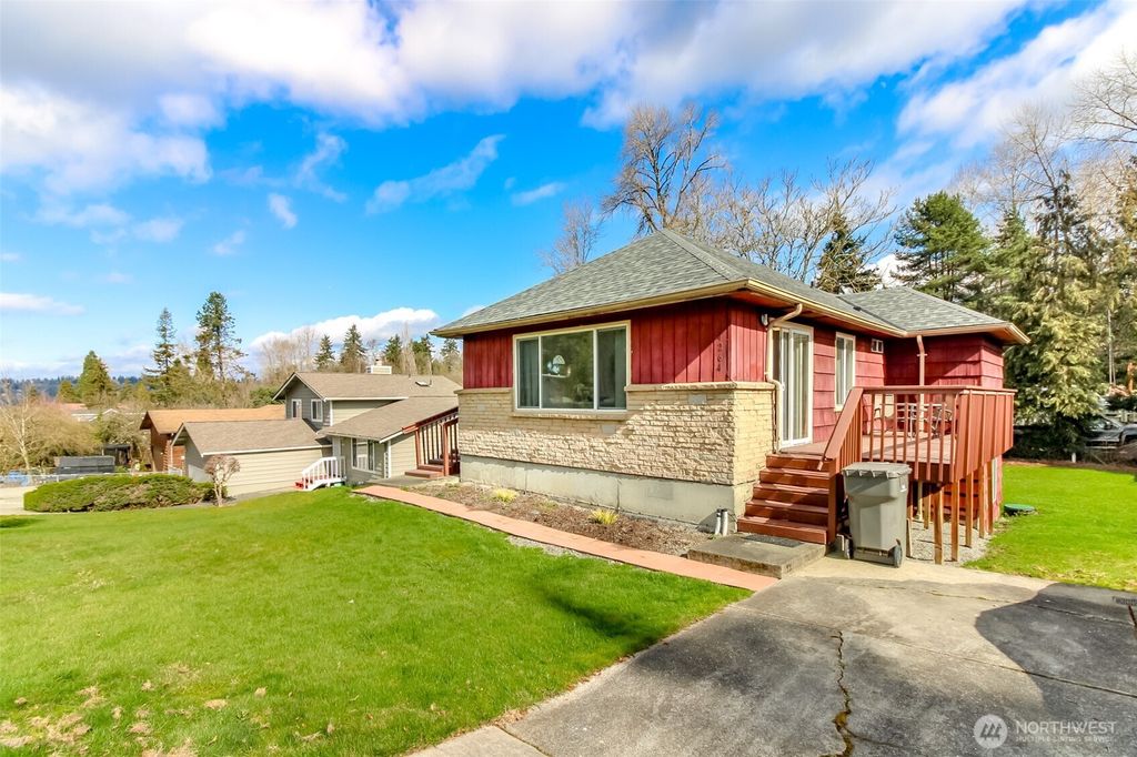 Photo of 14264 53rd Avenue S, Tukwila, WA 98168 (MLS # 2341857)