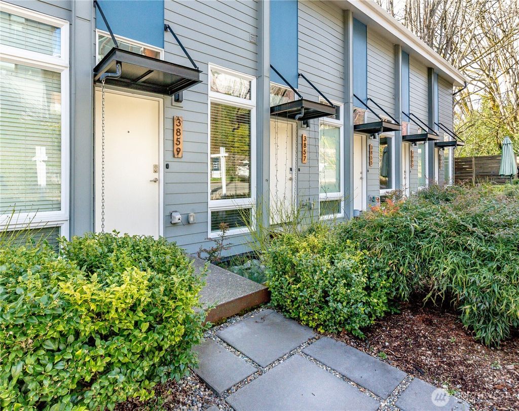Photo of 3859 21st Avenue SW, Seattle, WA 98106 (MLS # 2343890)