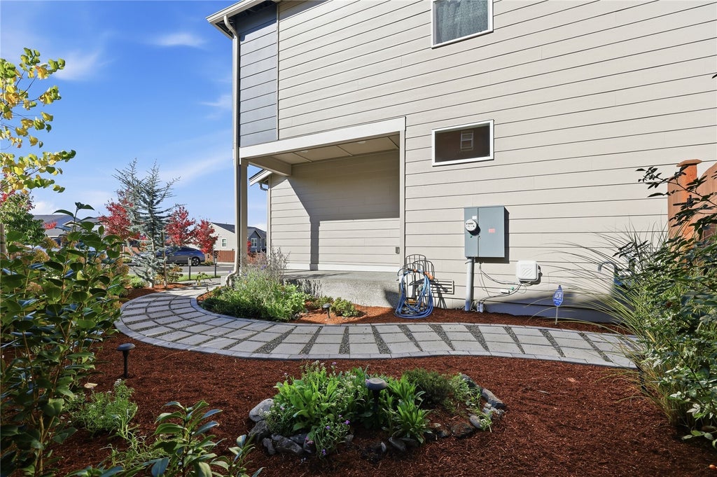 Photo of 6636 Langley Avenue NE, Bremerton, WA 98311 (MLS # 2596138)
