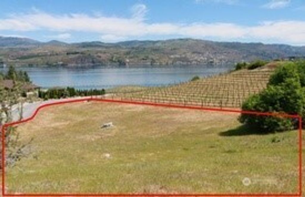 Photo of 353 Karma Kanyon Drive, Chelan, WA 98816 (MLS # 2525916)