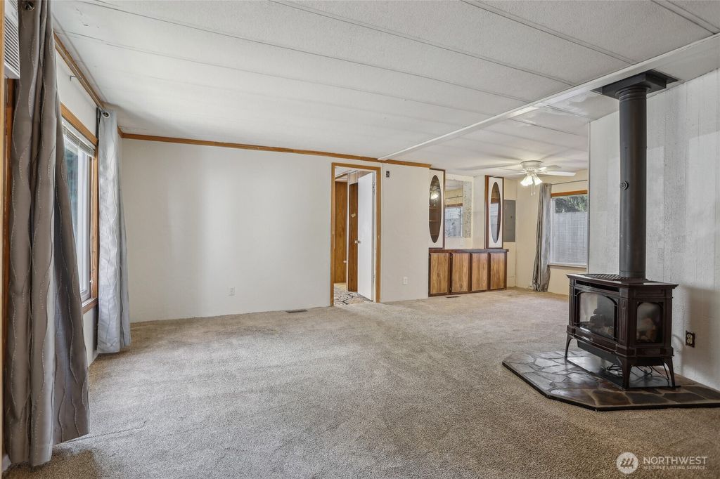 Photo of 10132 228th Place SE, Woodinville, WA 98077 (MLS # 2378824)