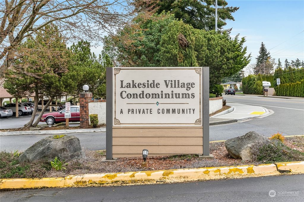 Photo of 1010 S 312th Street #336, Federal Way, WA 98003 (MLS # 2057557)