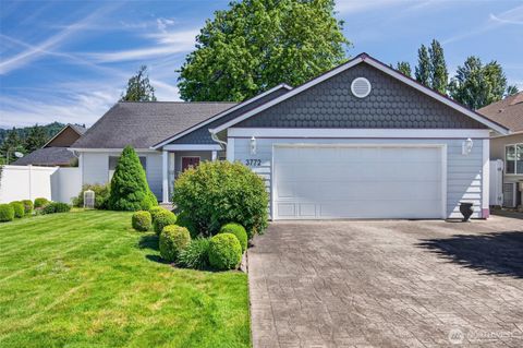 Photo of 3772 Gracie Place, Longview, WA 98632 (MLS # 2522131)