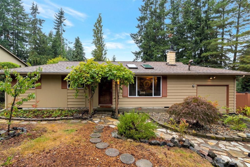 Photo of 14708 57th Place W, Edmonds, WA 98026 (MLS # 2165409)