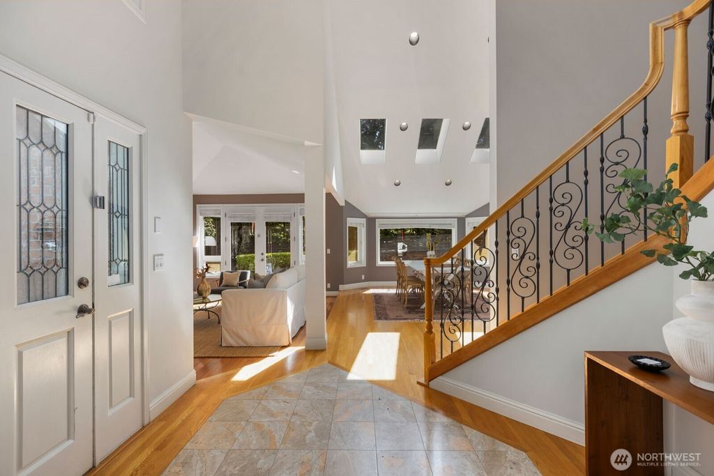 Photo of 9925 SE 5th Street, Bellevue, WA 98004 (MLS # 2523682)