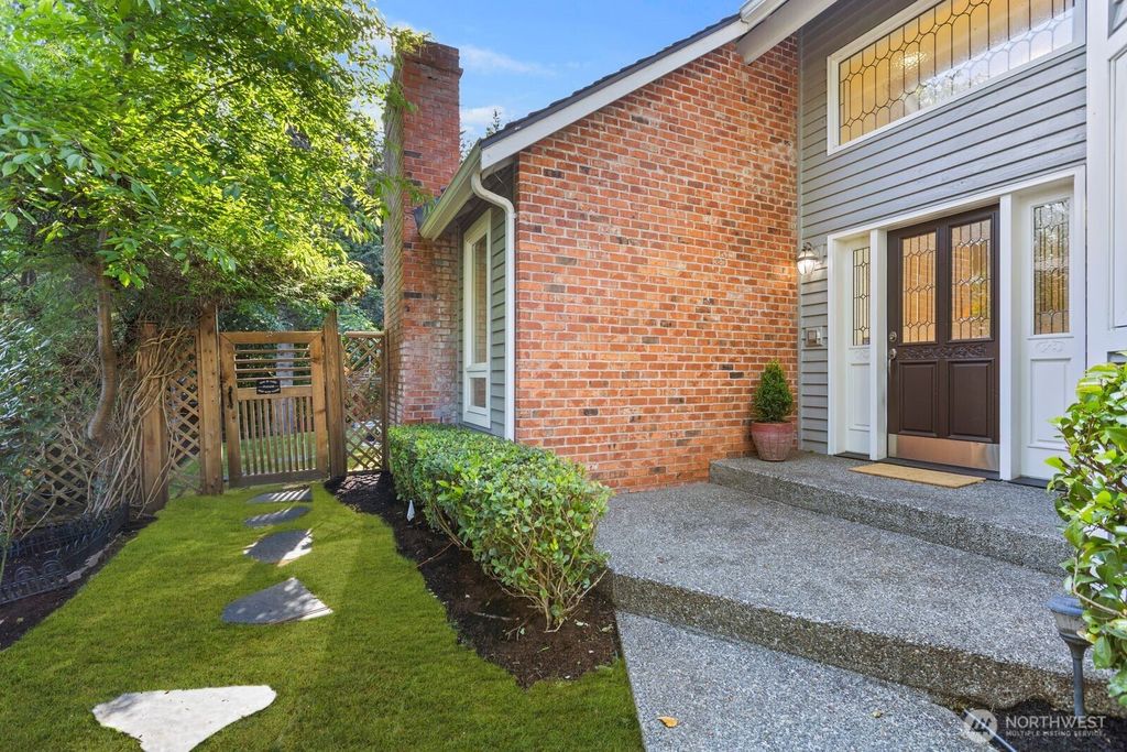 Photo of 9925 SE 5th Street, Bellevue, WA 98004 (MLS # 2523682)