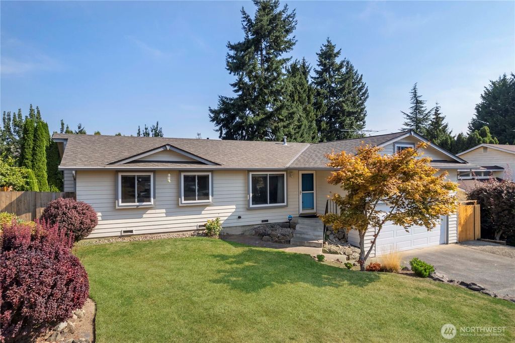 Photo of 12800 SE 276th Place, Kent, WA 98030 (MLS # 2428012)