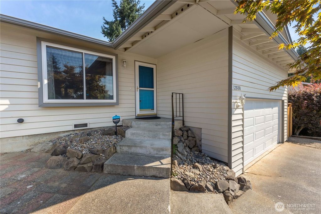 Photo of 12800 SE 276th Place, Kent, WA 98030 (MLS # 2428012)