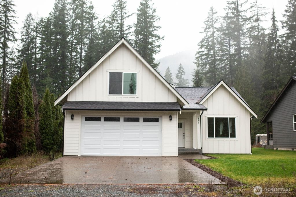 Photo of 7895 Chisholm Trail, Maple Falls, WA 98266 (MLS # 2459748)