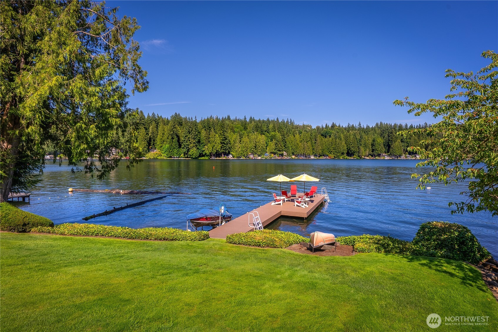29 NW LAKE ROESIGER ROAD
