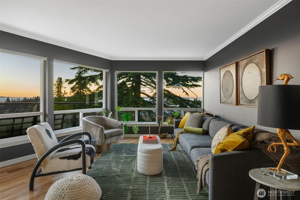 Photo of 550 Elm Way #301, Edmonds, WA 98020 (MLS # 2502909)