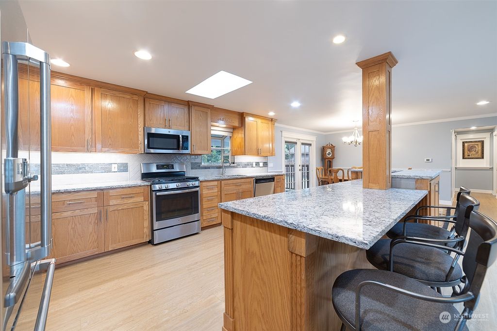 Photo of 1003 S 299th Place, Federal Way, WA 98003 (MLS # 2174800)