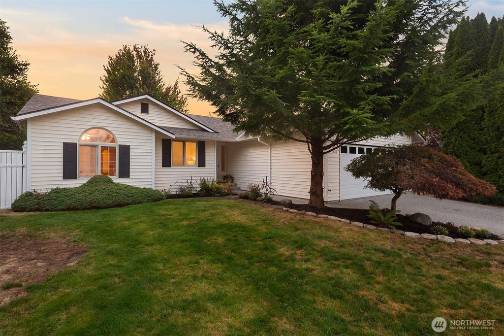 Photo of 11703 30th Street NE, Lake Stevens, WA 98258 (MLS # 2574351)