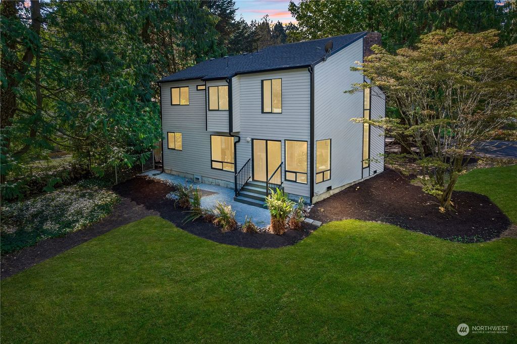 Photo of 20040 12th Avenue NE, Shoreline, WA 98155 (MLS # 1998698)